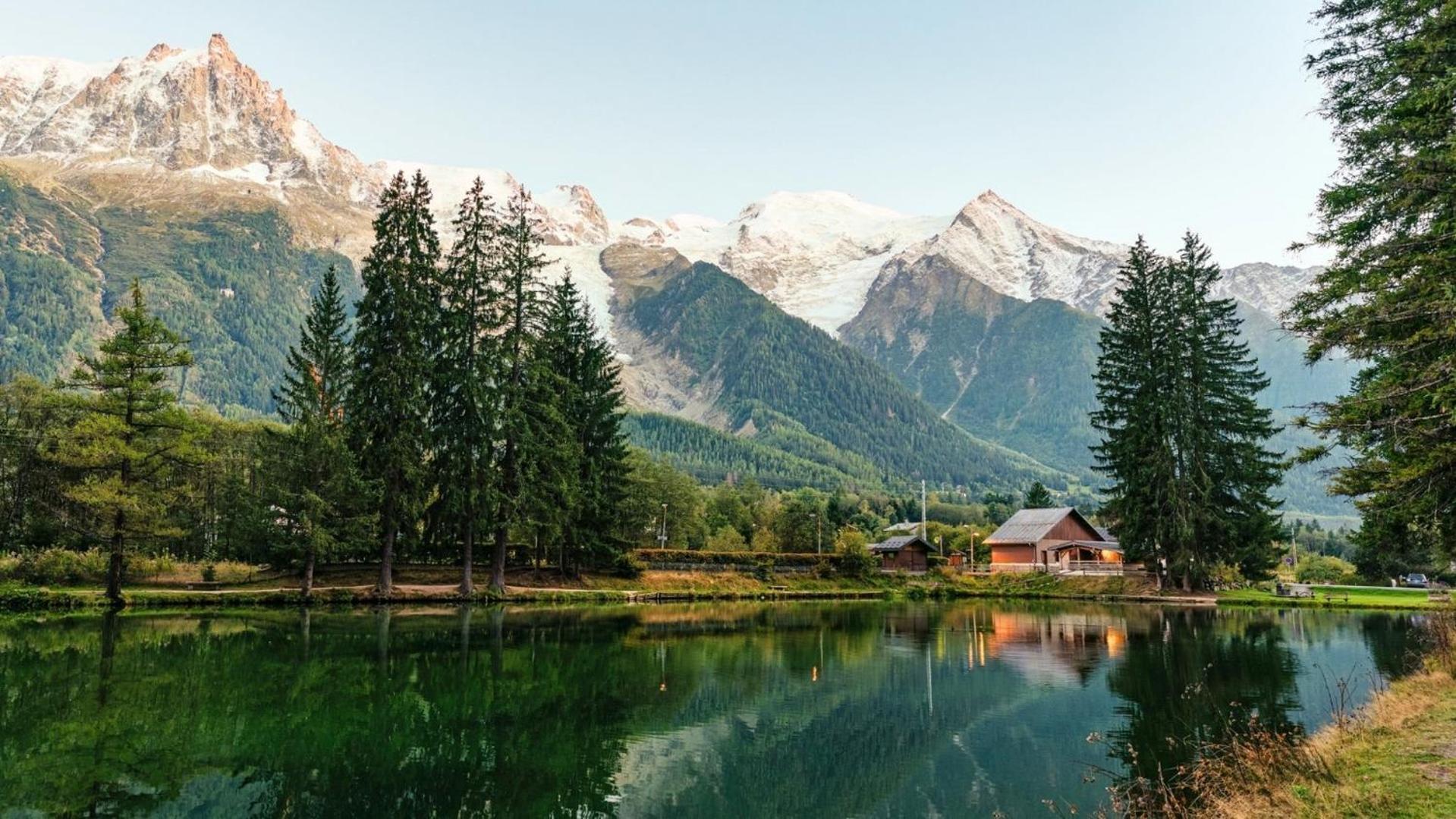 Apartment Midi Loft - A Central Chamonix Mountain Haven Экстерьер фото